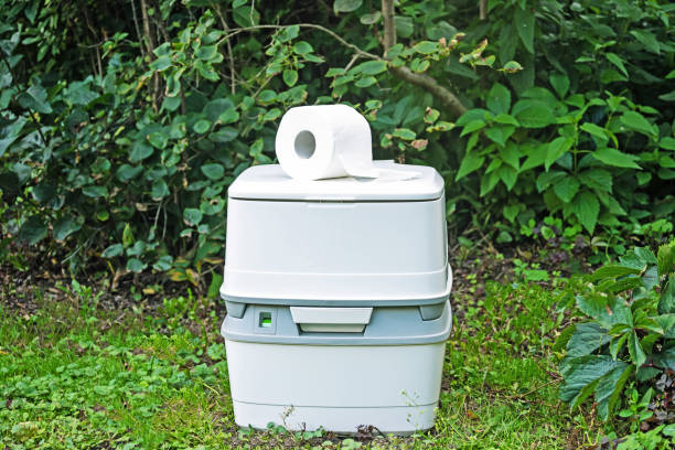 Best Portable restroom trailer rental  in Carbondale, IL
